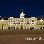 Giostra Flat Apartment