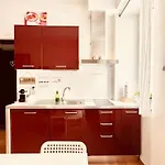 Giostra Flat Apartament Triest
