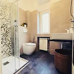 Giostra Flat Apartament Triest