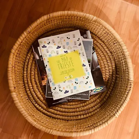 Giostra Flat * ترييستي