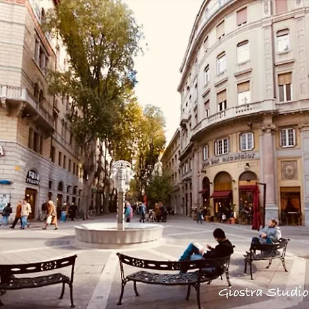 Giostra Flat شقة ترييستي