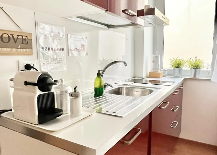 Giostra Flat Apartment